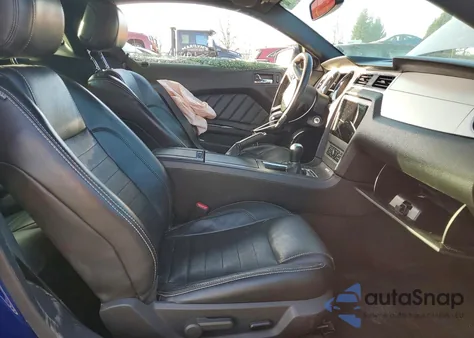 2013 Ford Mustang z USA, uszkodzony, nr VIN 1ZVBP8AM2D5275198